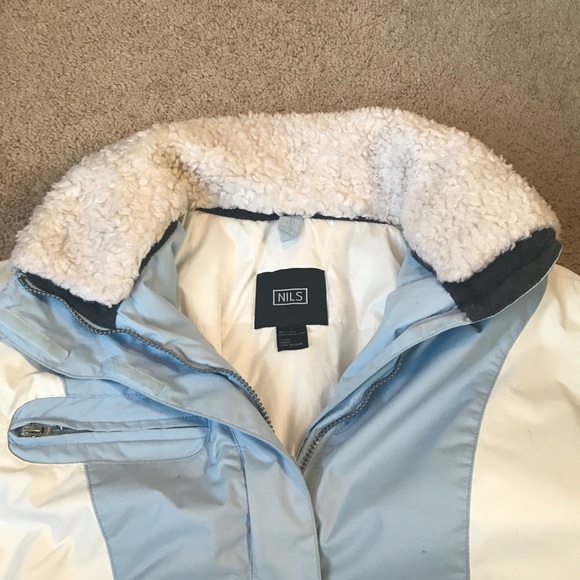 Nils Ski/Snowboard Jacket with hidden helmet hood - Picture 7 of 11